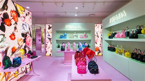 “Prada Dreamscape”: new pop up at Isetan